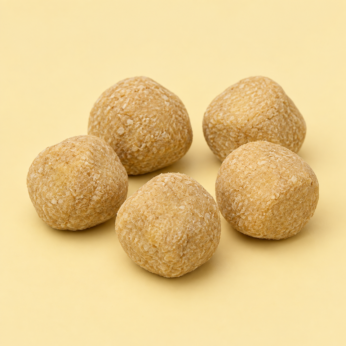 Kleiner vegetarischer Hundesnacks mit Kokos – ideal für Training und als Belohnung - aus Österreich!