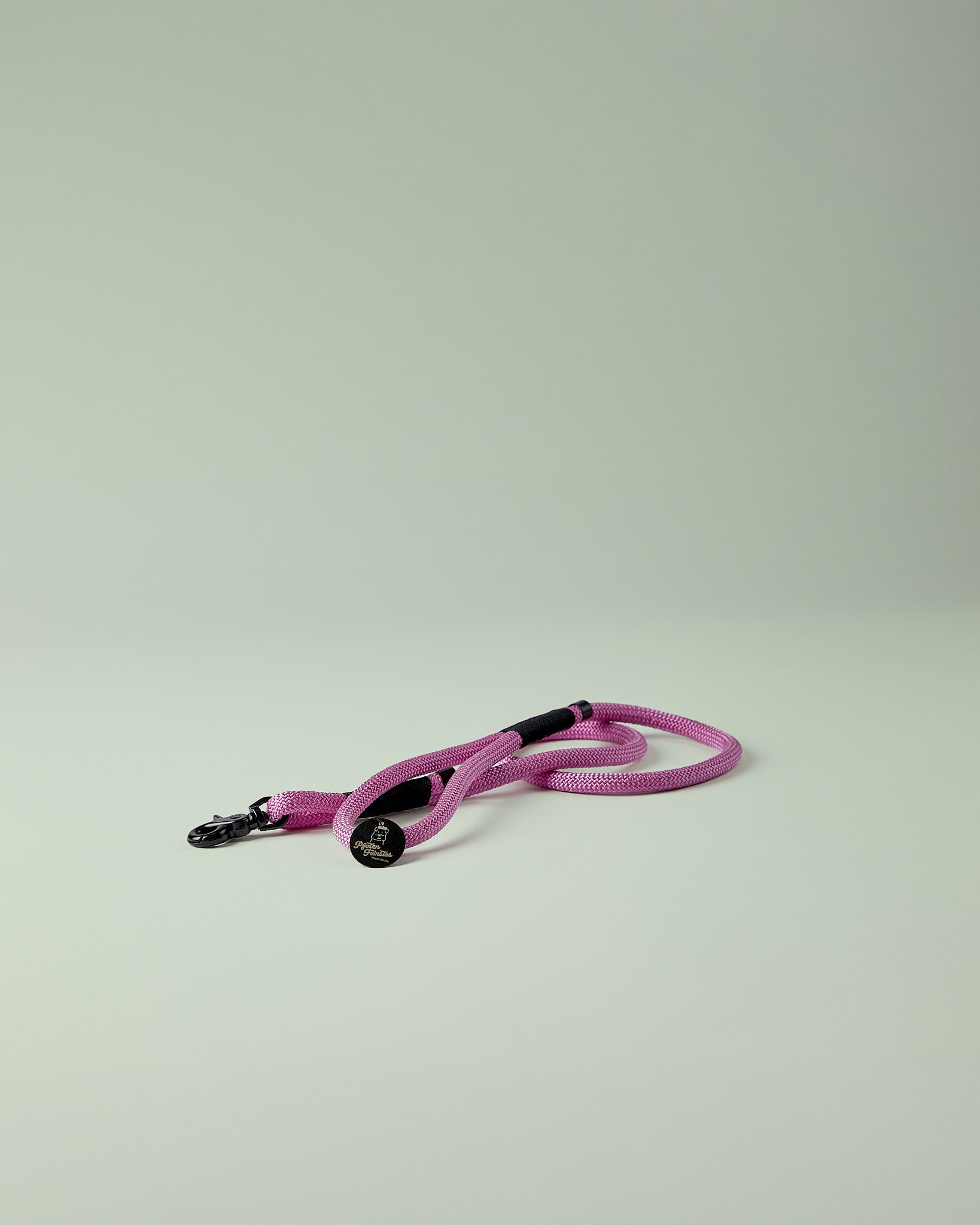  Hundeleine in Rosa und Schwarz – elegante Premium-Leine für mittelgroße und große Hunde, handgefertigt in Österreich